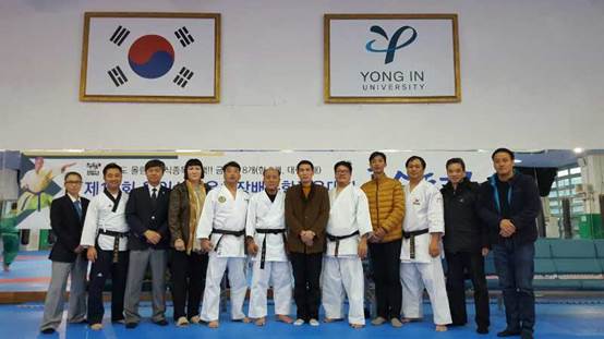 说明:D:\龙仁大学学术交流\3、与龙仁市空手道协会考察交流合影.jpg